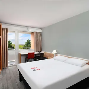 Ibis Citysouth Отель